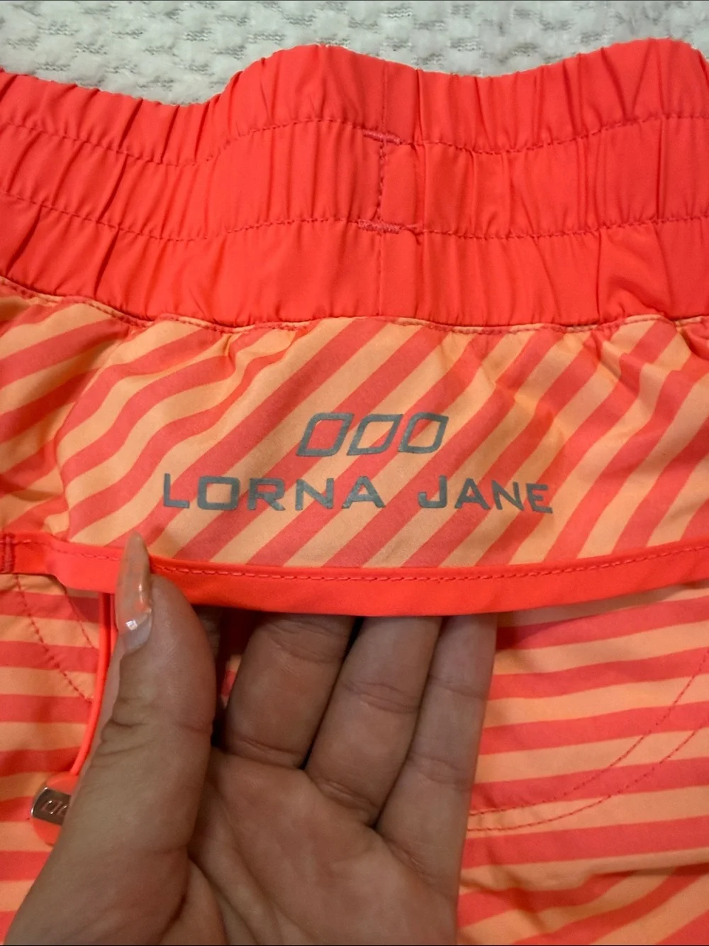 Lorna Jane lightweight running